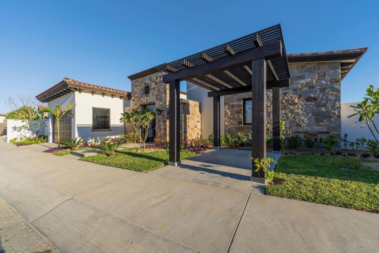 Stylish New Modern 5br At Quivira *