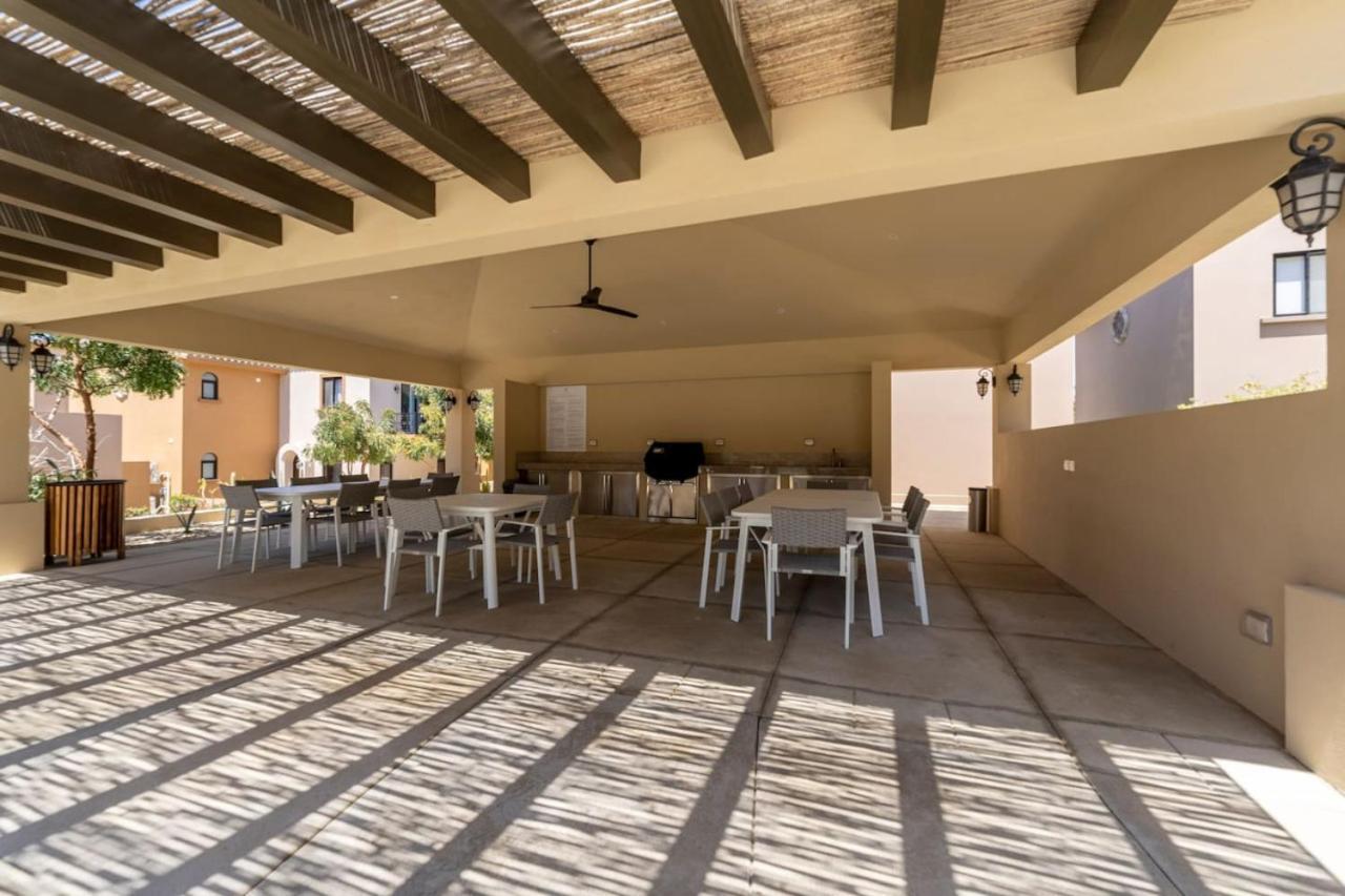 Modern 2br At Quivira With Rooftop