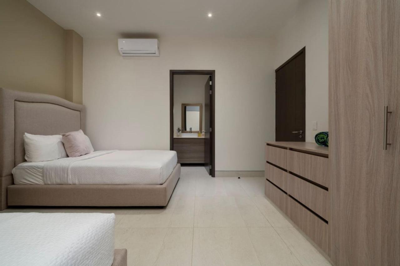 Amazing 3br With Spacious Terrace And Views *