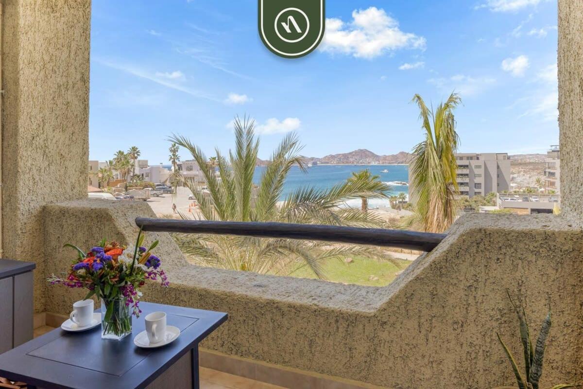 With Amazing View To The Sea Of Cortez - King Bed Apartment Cabo San Lucas