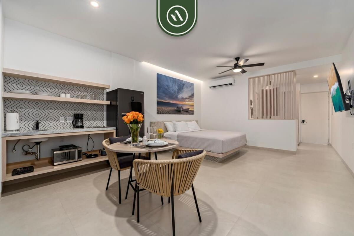 Amazing 2br With Terrace Overlooking The Marina Apartment *