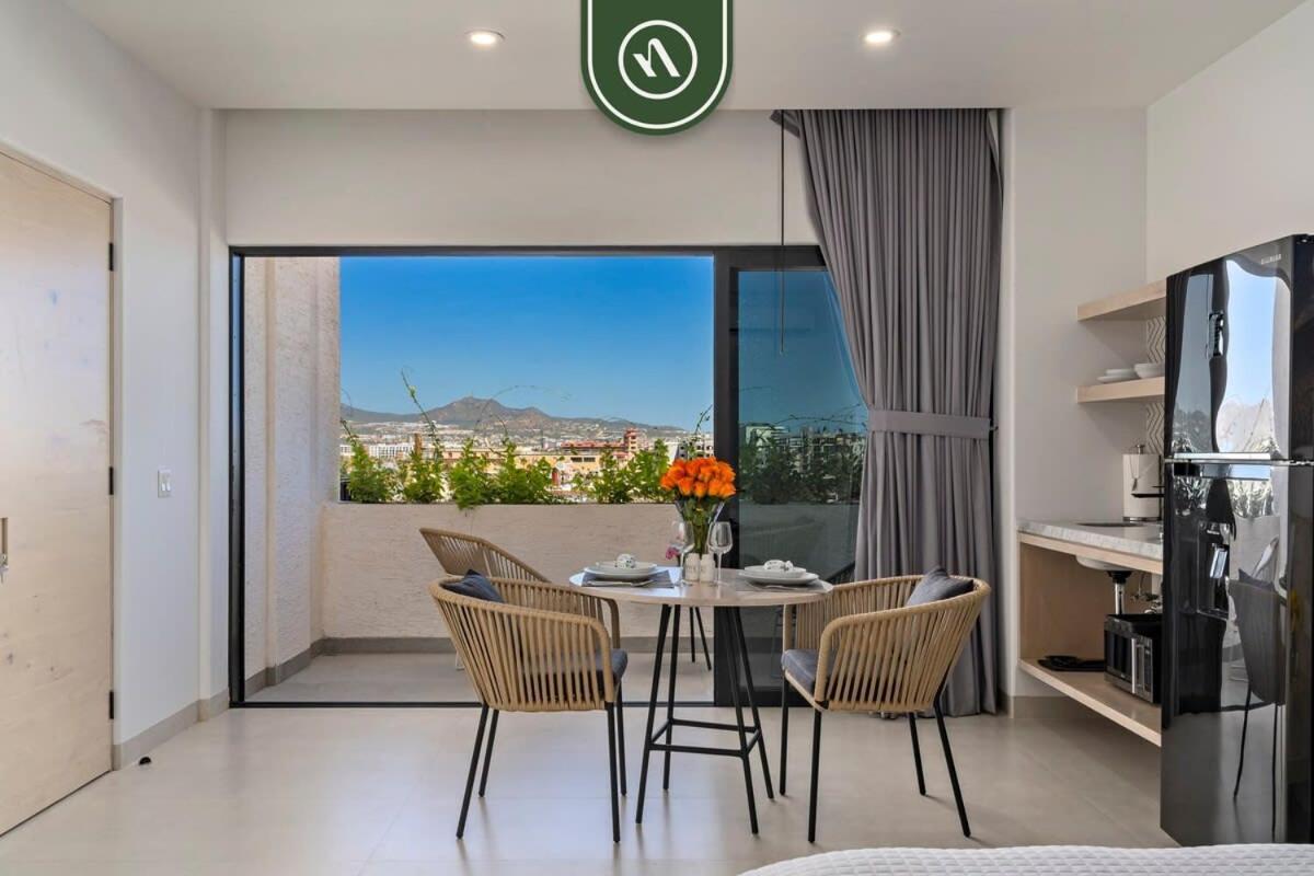 Apartment Amazing 2br With Terrace Overlooking The Marina