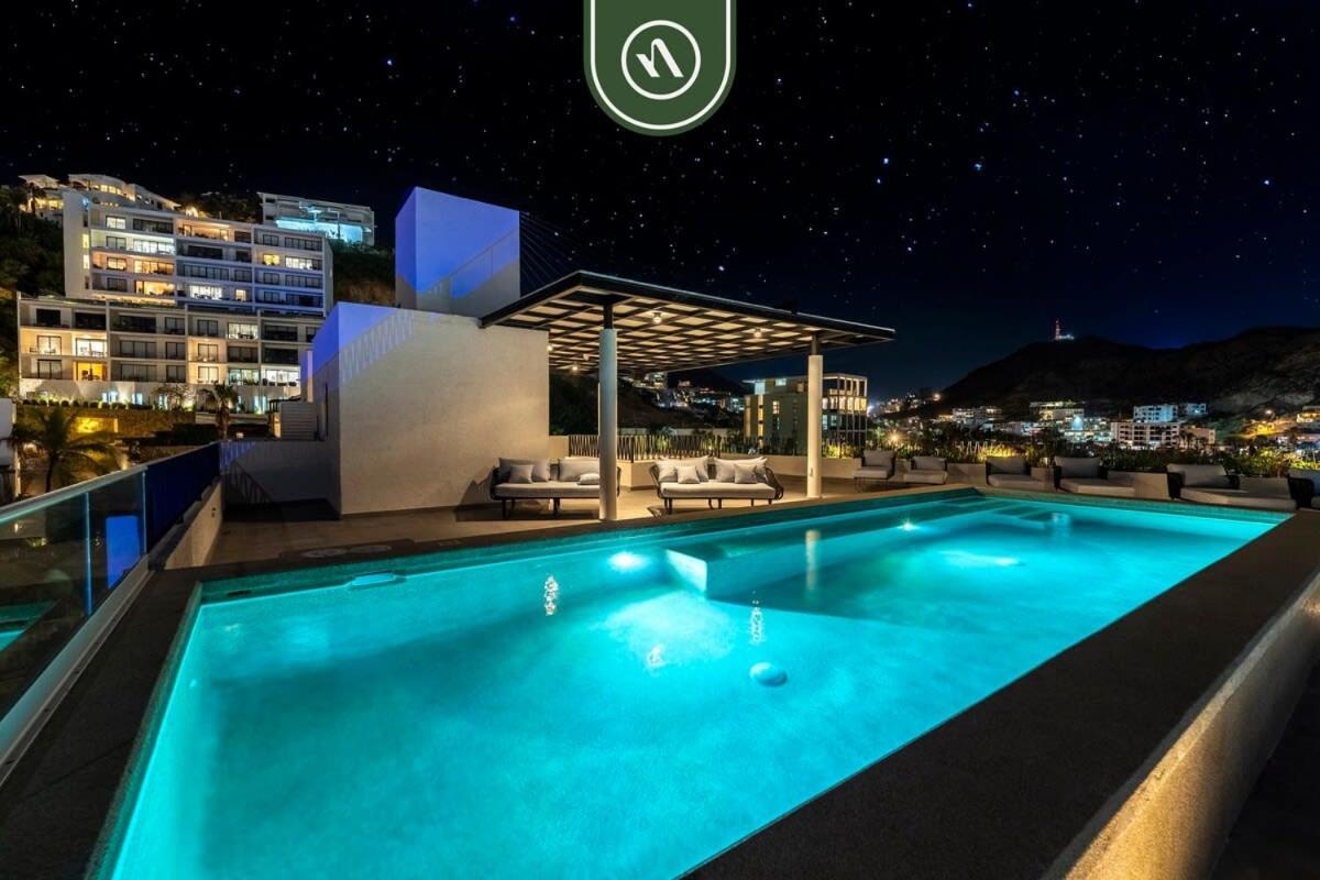 Amazing 2br With Terrace Overlooking The Marina Apartment