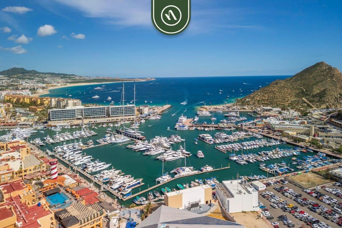 Amazing 2br With Terrace Overlooking The Marina Cabo San Lucas