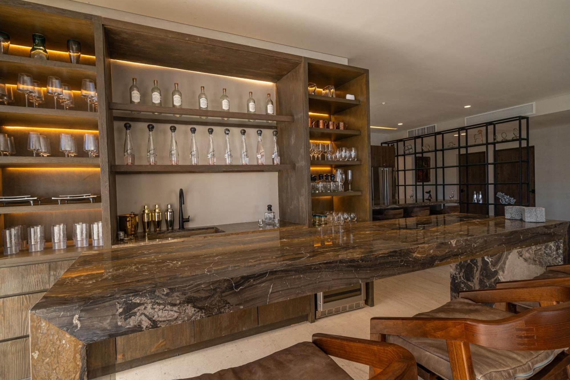 1 Homes Preview Cabo 5*