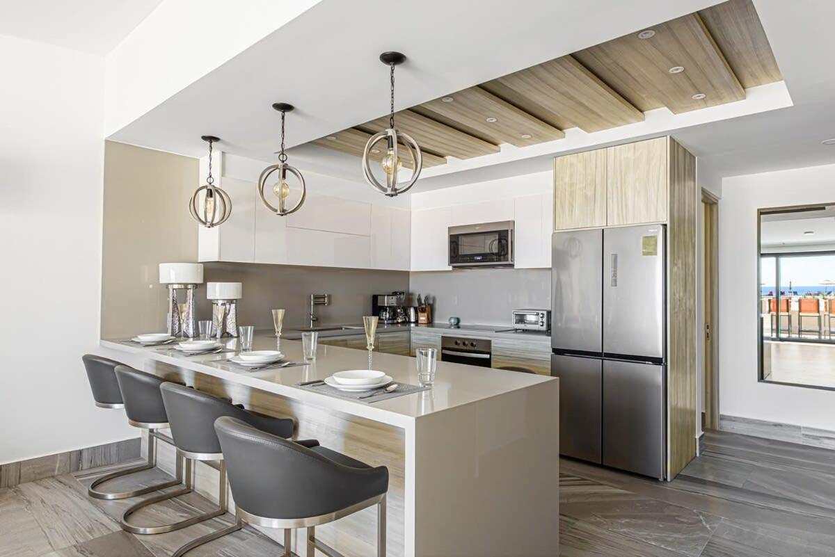 Unit 168- Casa Sangria - Oceanfront - Fully Renovated * Cabo San Lucas