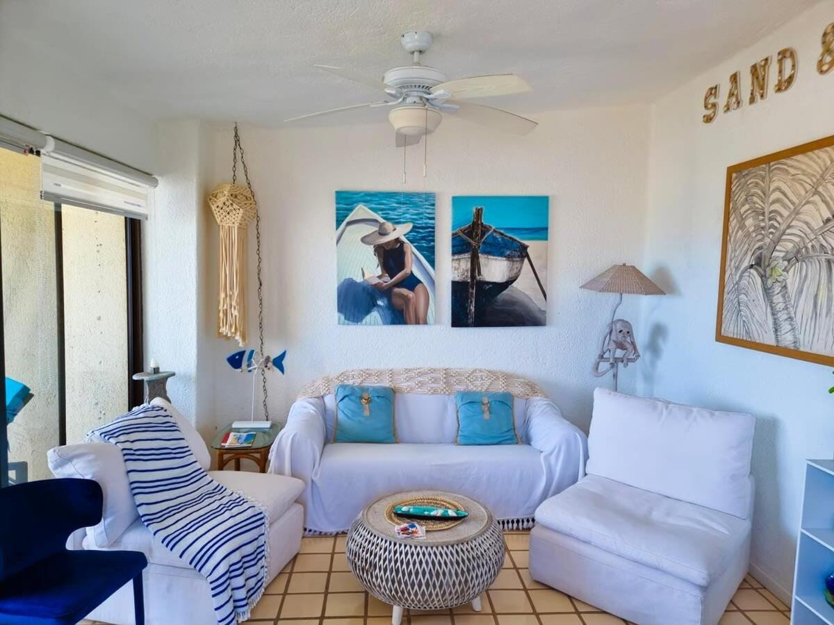 Unit 340- Casa Carina - Expansive Ocean Holiday home *