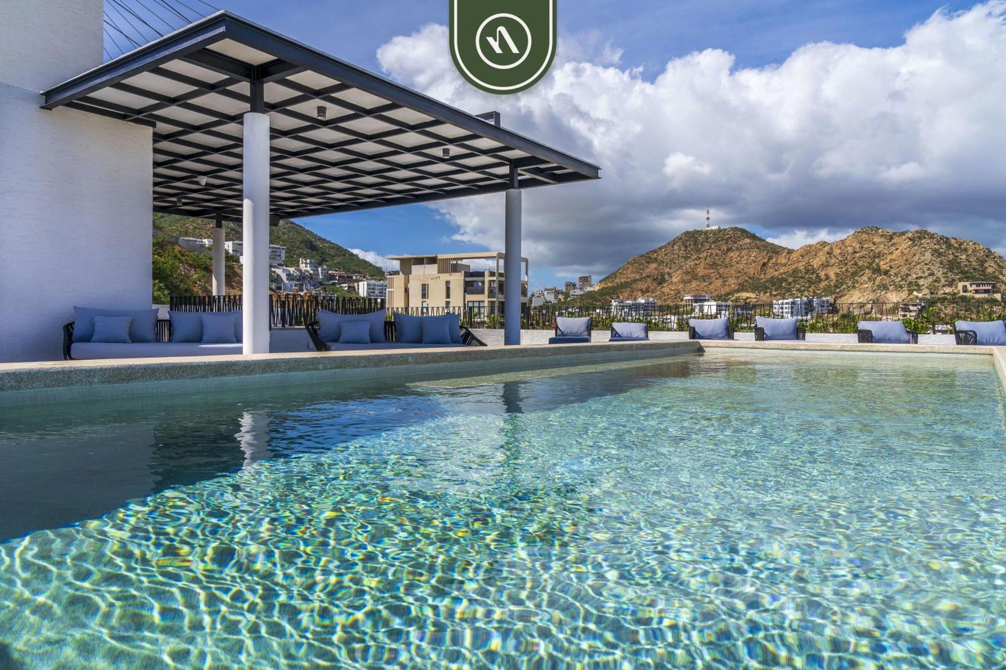 Amazing With Rooftop Pool * Cabo San Lucas