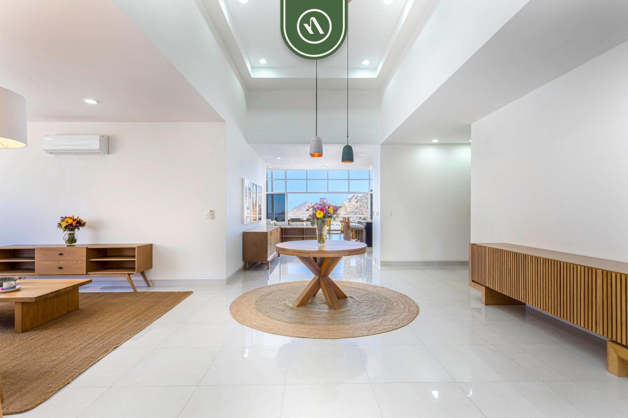 Brand New 3 Bedroom Penthouse - Oceanview Rooftop Pool * Cabo San Lucas