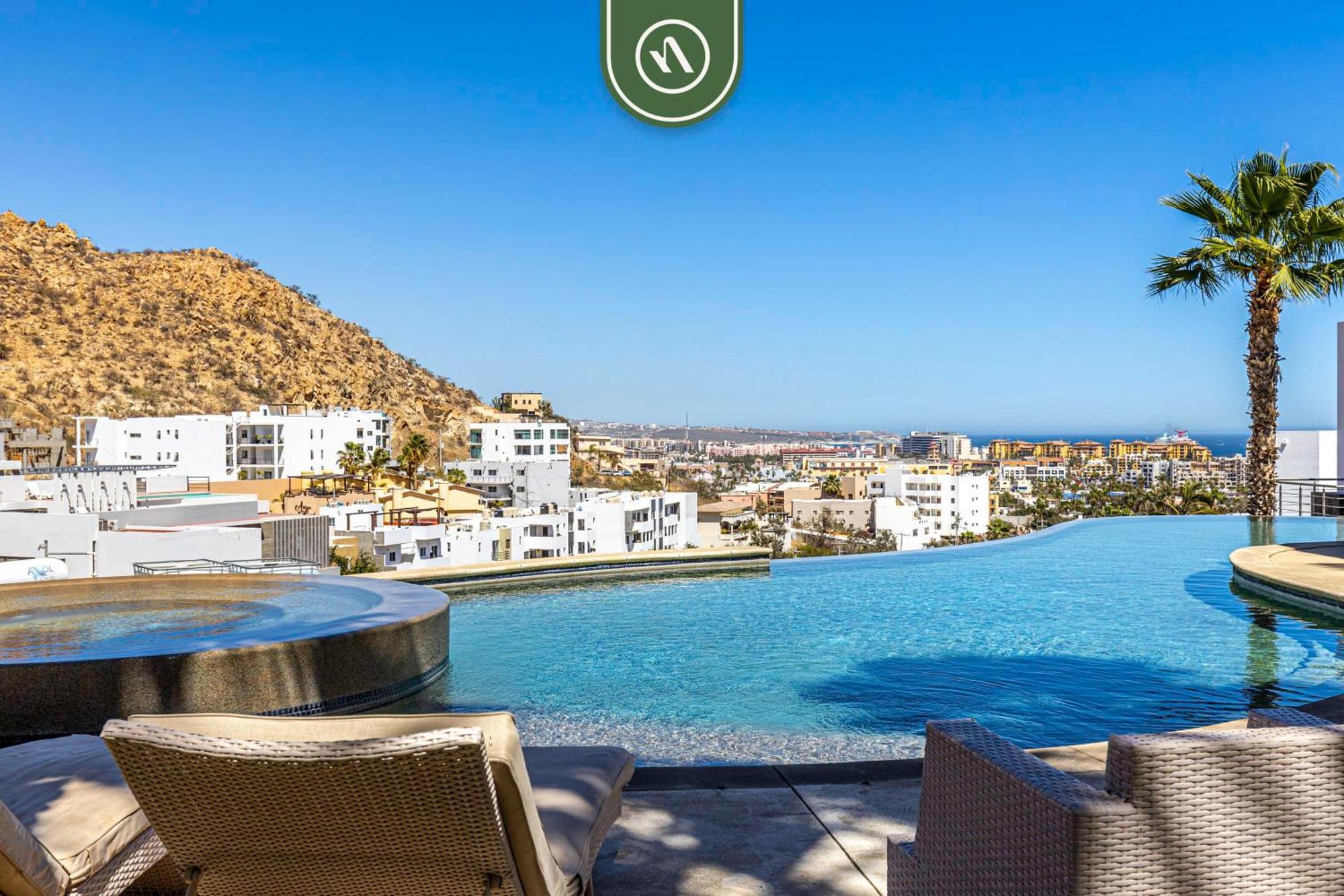 Brand New 3 Bedroom Penthouse - Oceanview Rooftop Pool * Cabo San Lucas