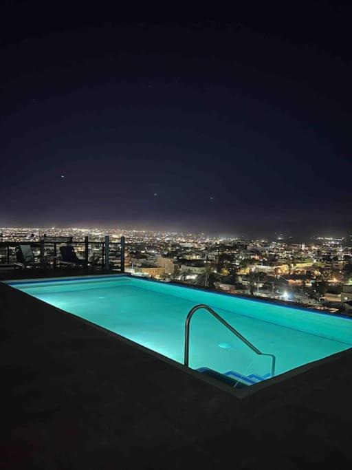 Amazing Location 1-bdrm Lrg Balcony W-pool Lily Apartment *