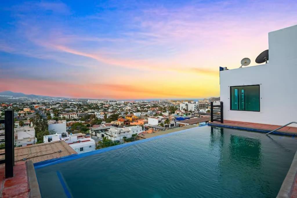 Breathtaking Views 1-bdrm W-pool Maison Alizee Apartment Cabo San Lucas