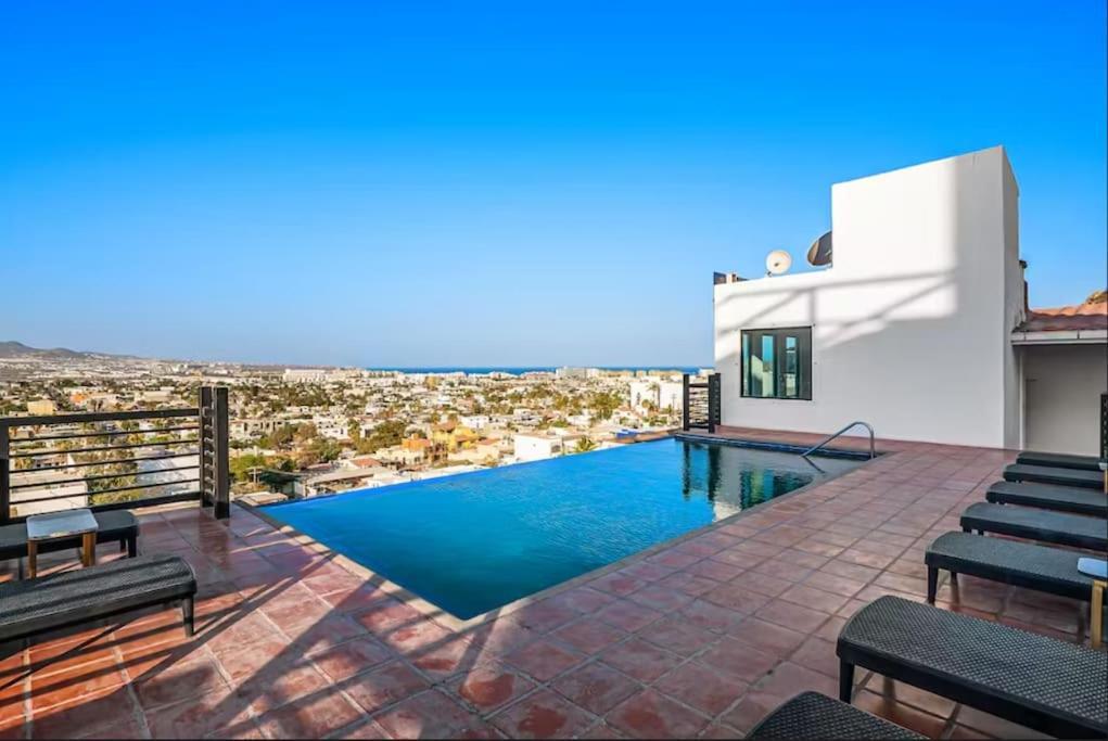 Breathtaking Views 1-bdrm W-pool Maison Alizee
