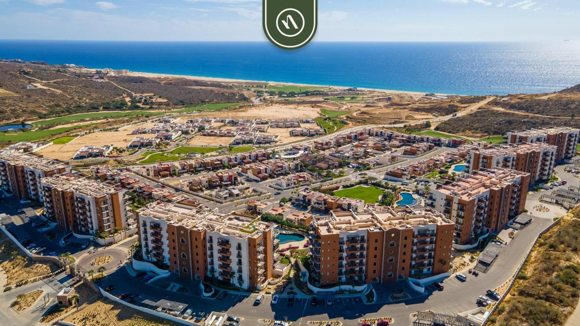 Amazing Unit With Ocean View *