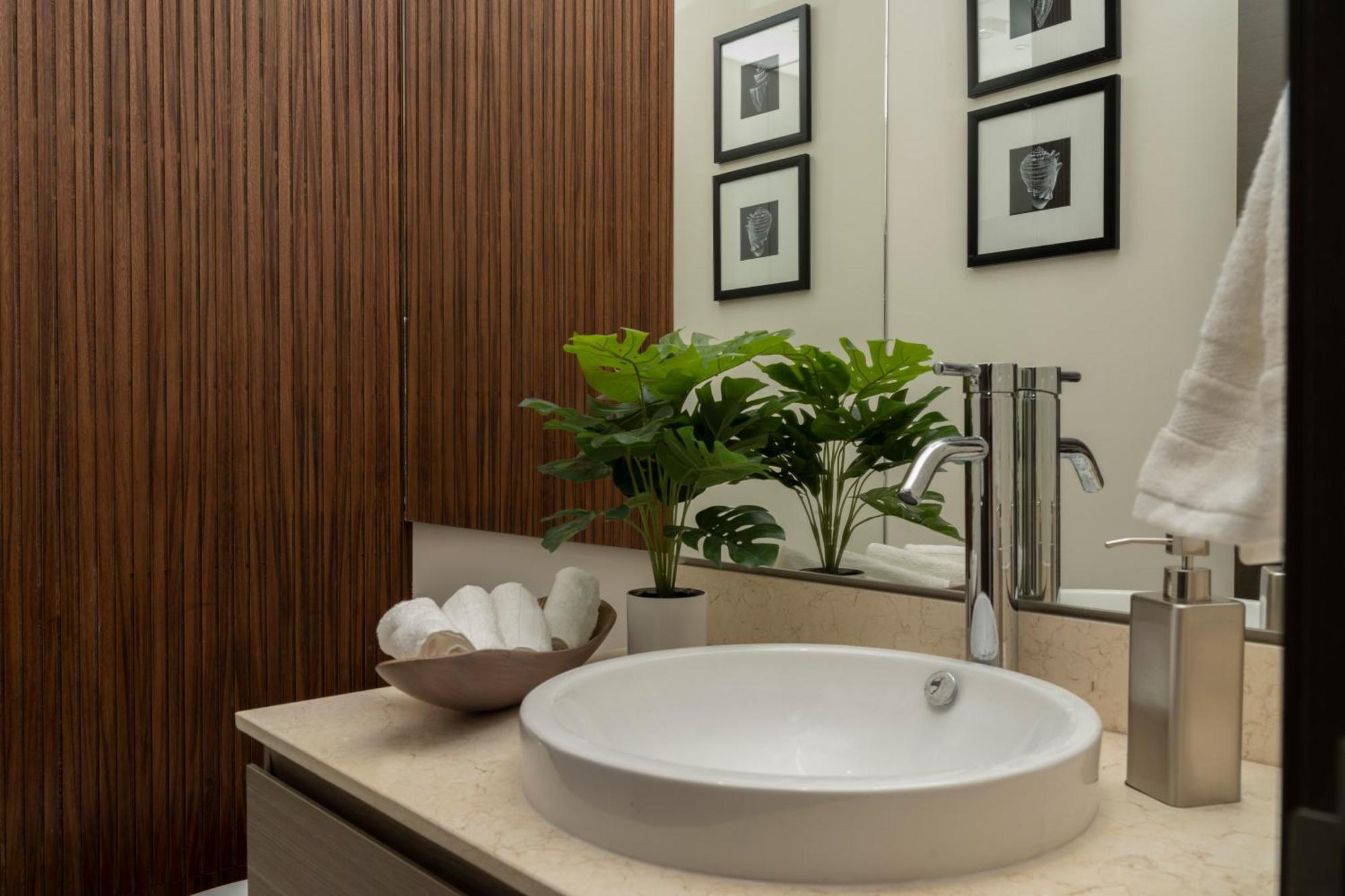 Apartamento Luxury With Ocean View, Balcony, And Pool *