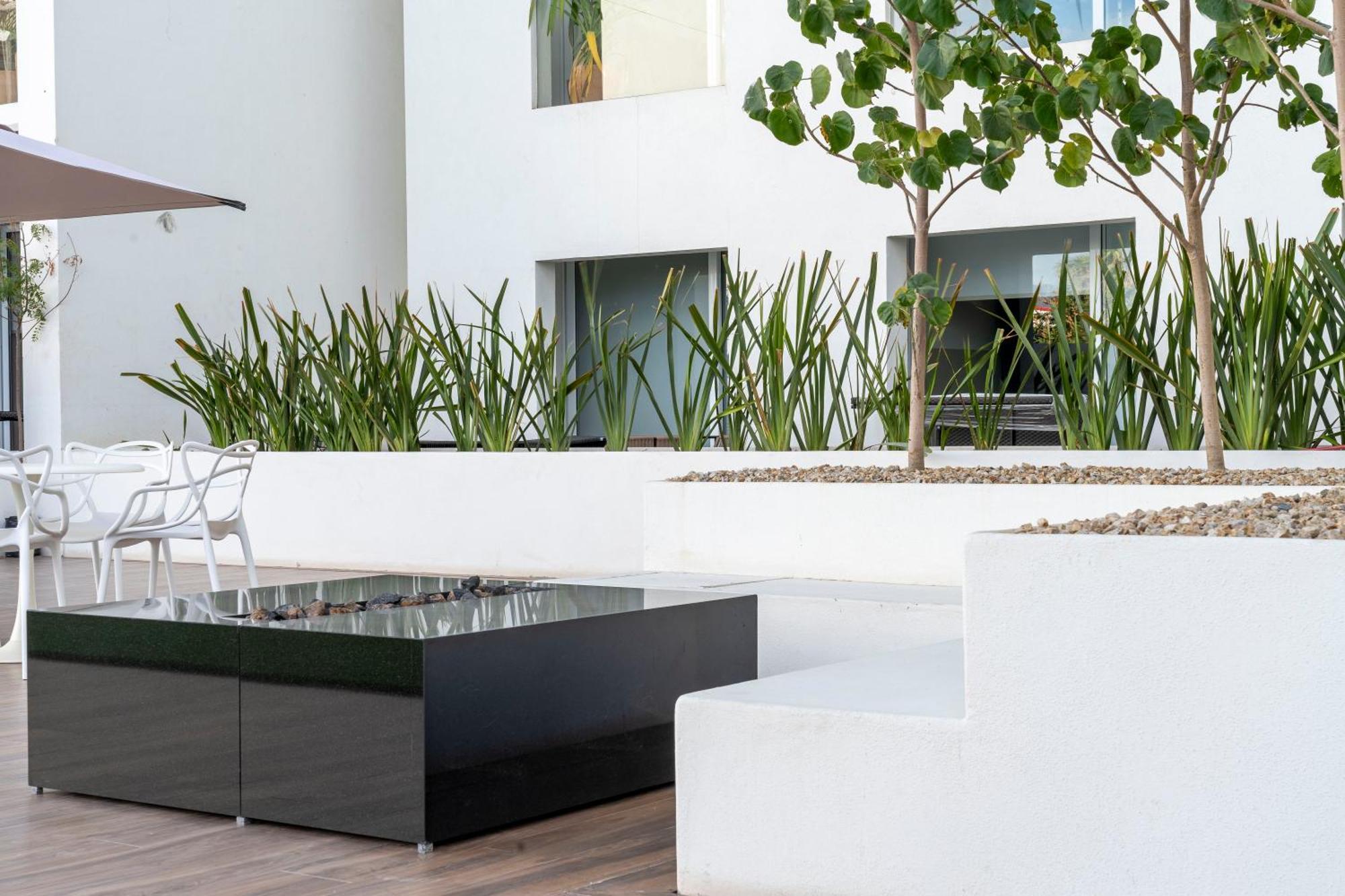 New Penthouse In Medano With Jacuzzi And Terrace Cabo San Lucas
