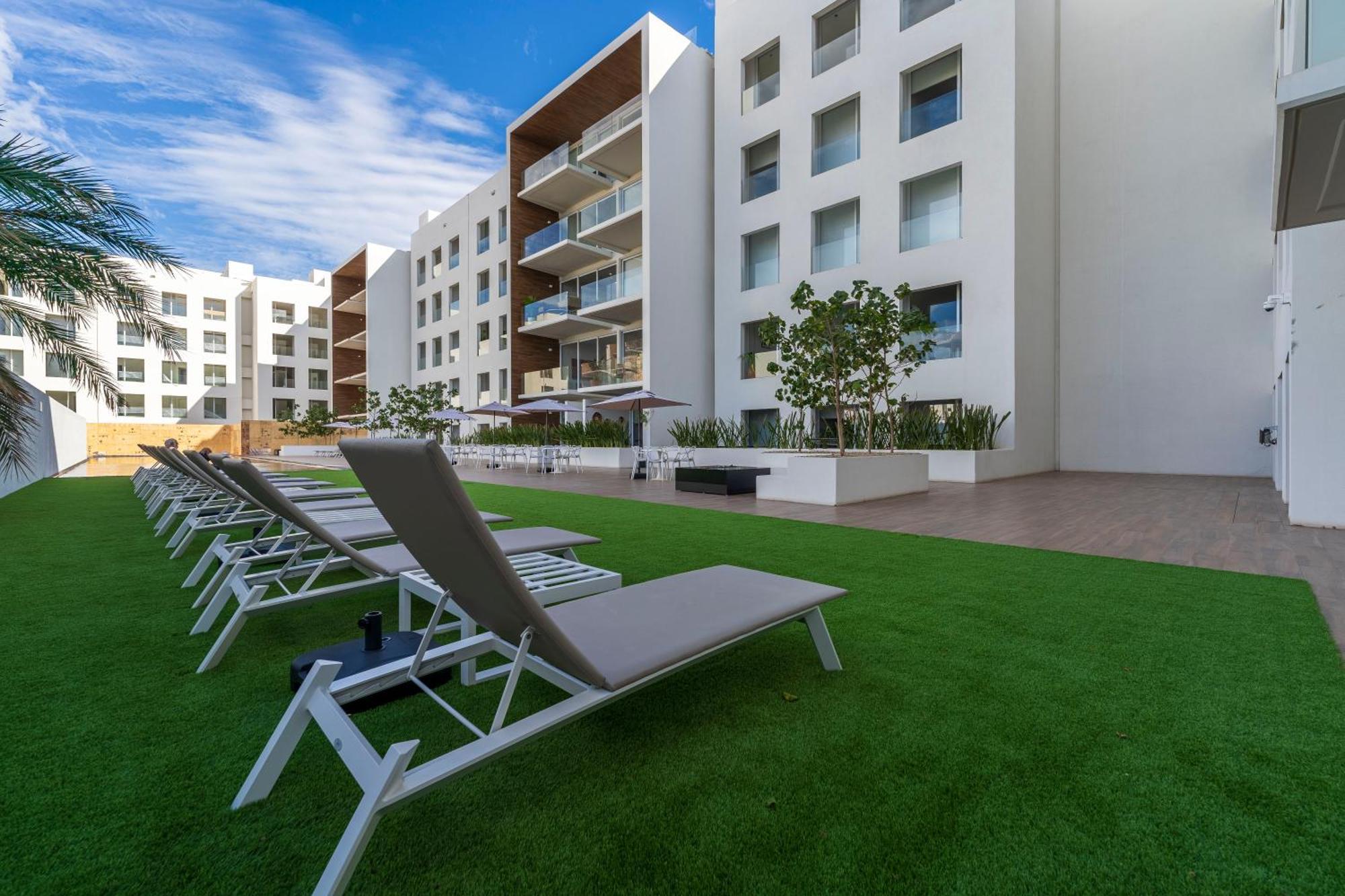 New Penthouse In Medano With Jacuzzi And Terrace Apartment Cabo San Lucas