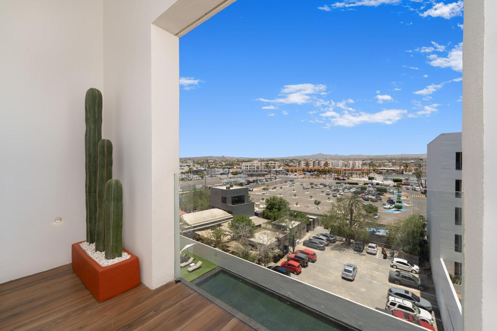 New Penthouse In Medano With Jacuzzi And Terrace Apartment Cabo San Lucas