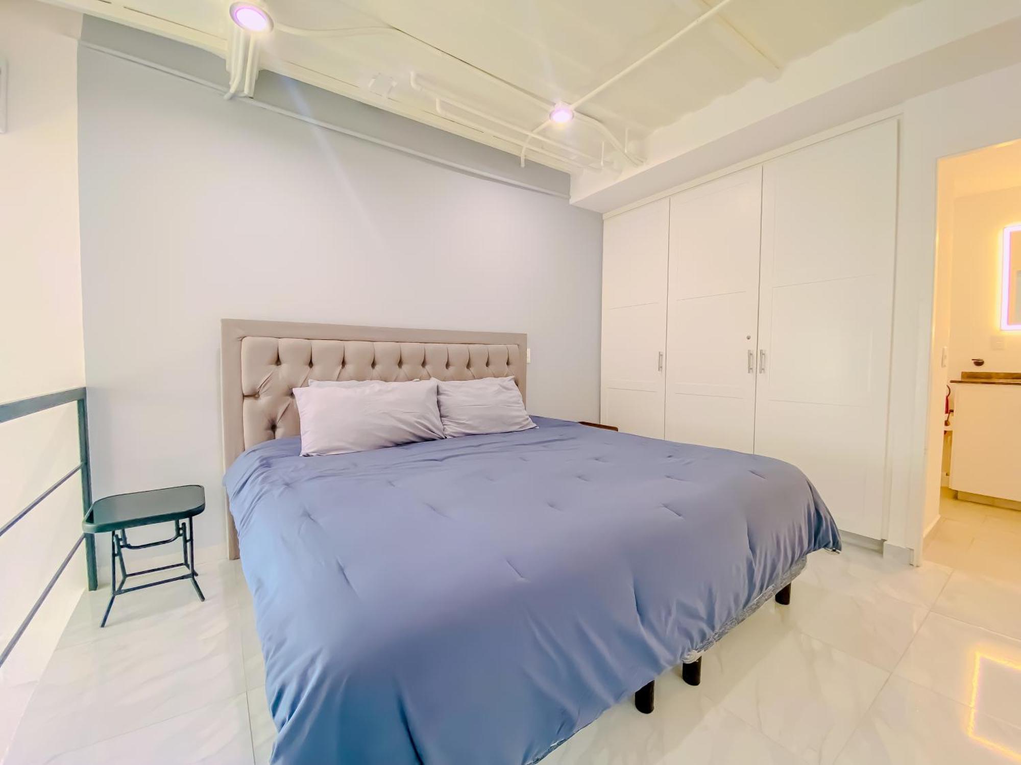 Downtown Cabo! 1bdrm Loft Lands End View From Pool Apartment
