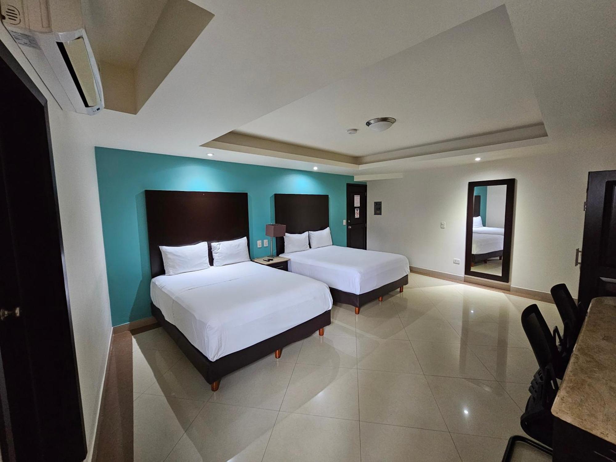 Hotel Maria Elena