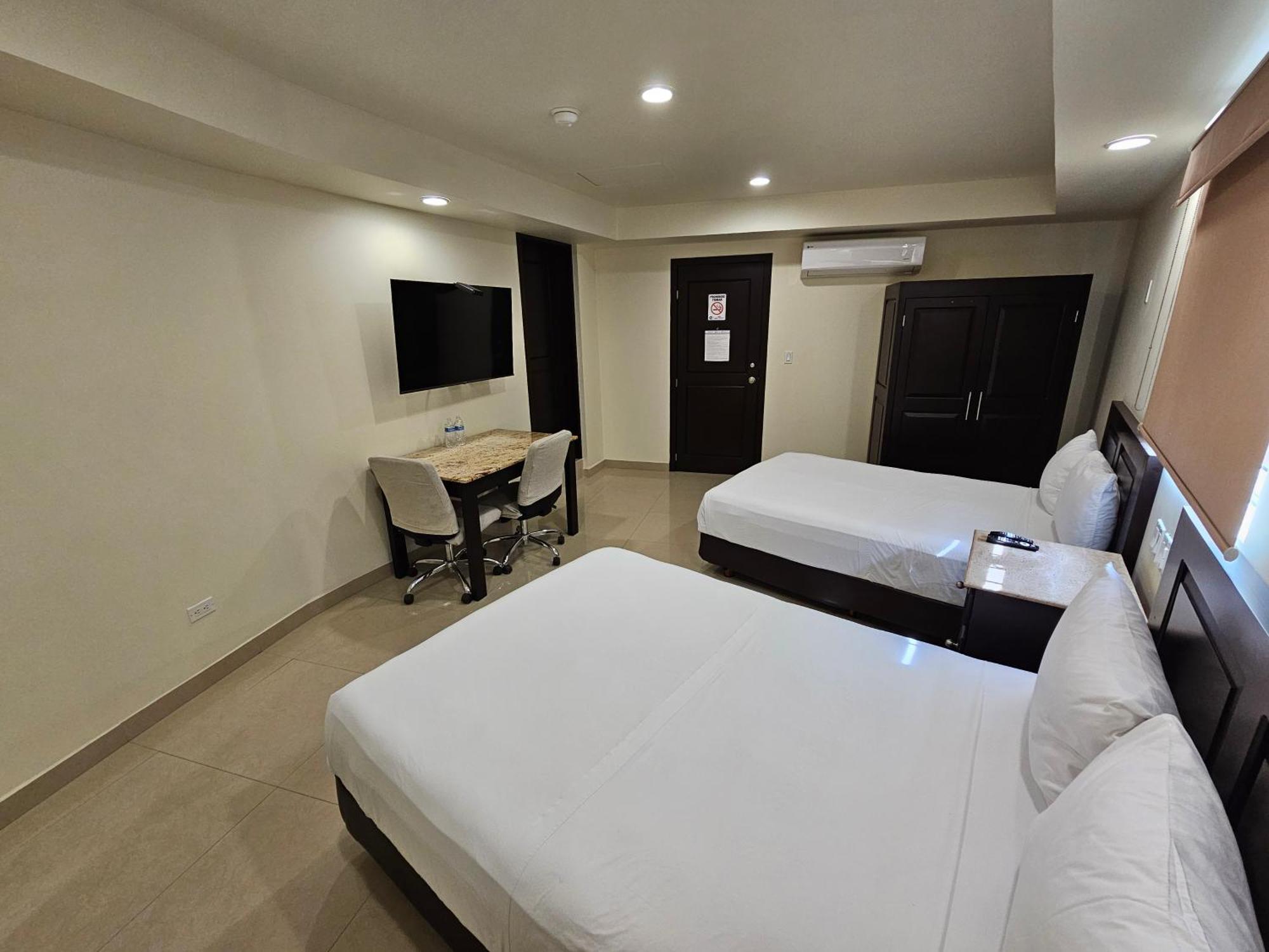 Hotel Maria Elena 2*