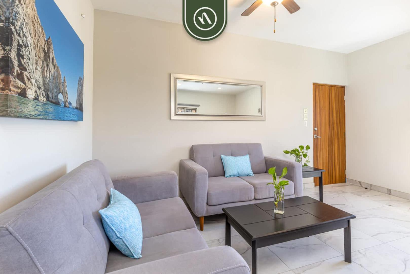 1br With King Bed - Rooftop Pool - Near Downtown Apartment
