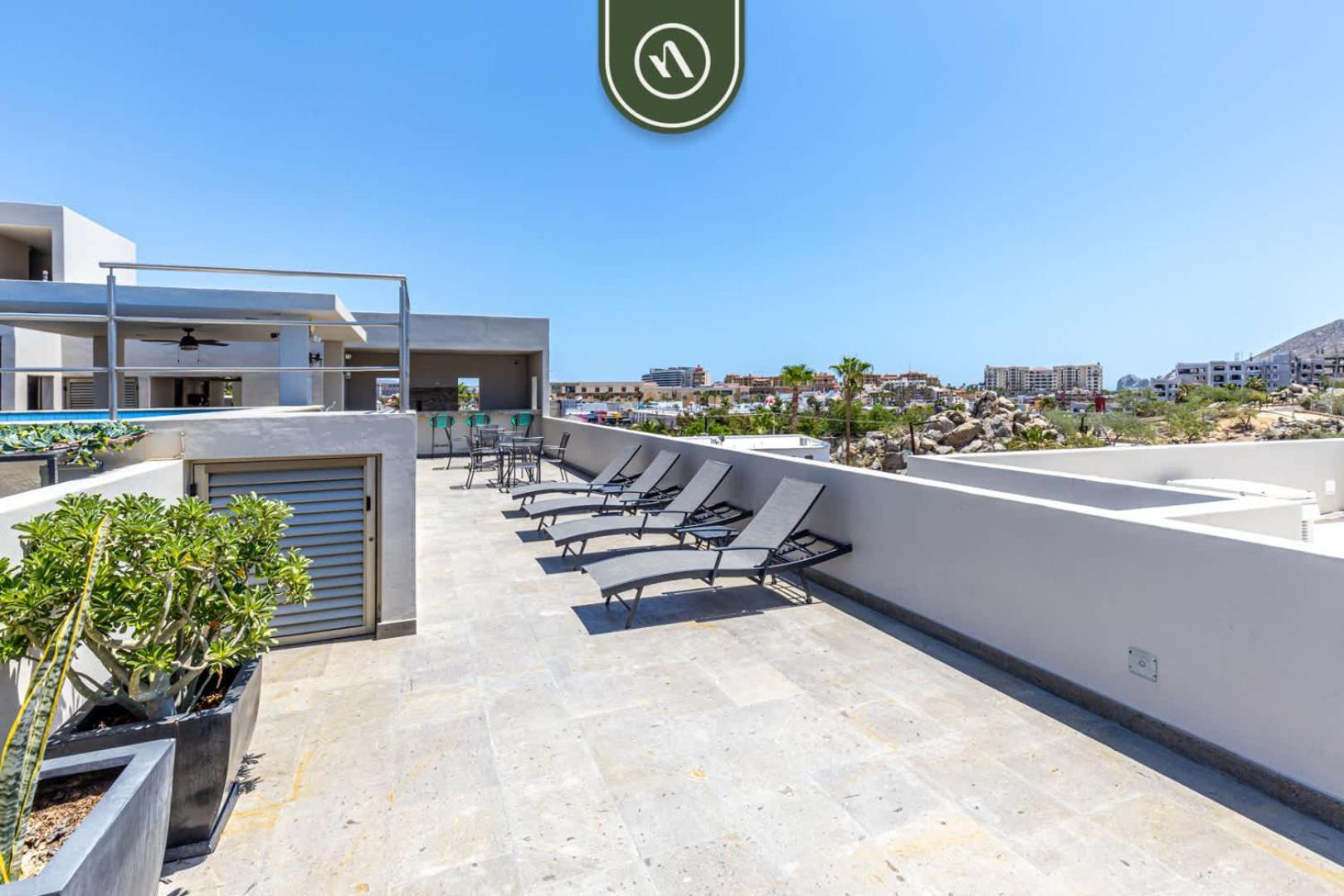 Apartment 1br With King Bed - Rooftop Pool - Near Downtown *
