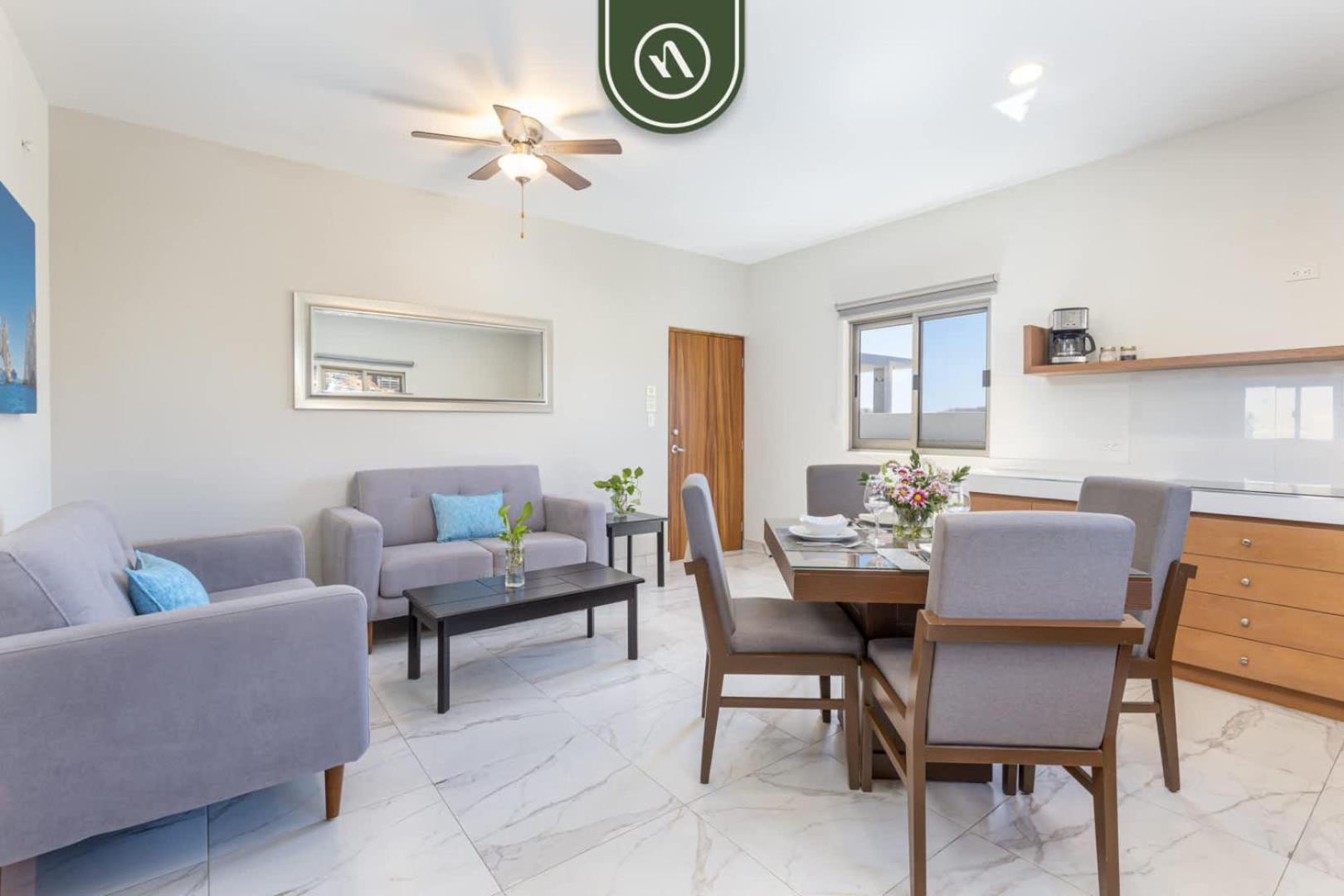 Apartment 1br With King Bed - Rooftop Pool - Near Downtown