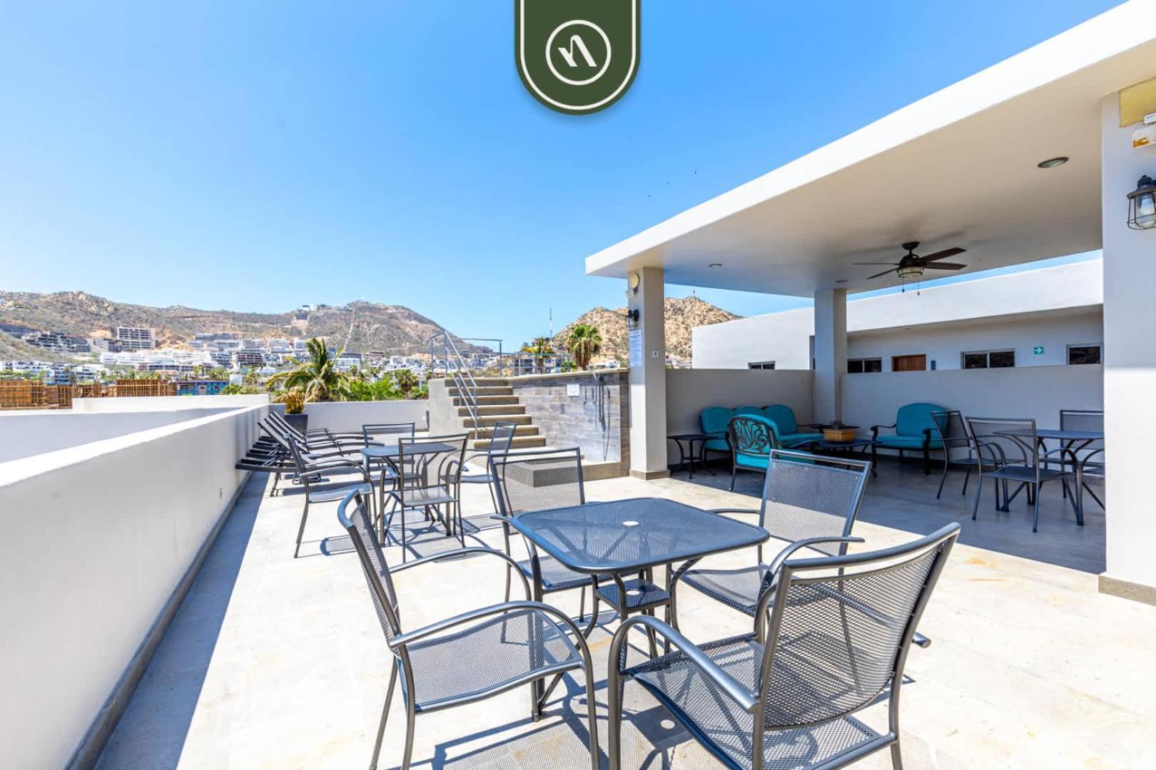 1br With King Bed - Rooftop Pool - Near Downtown