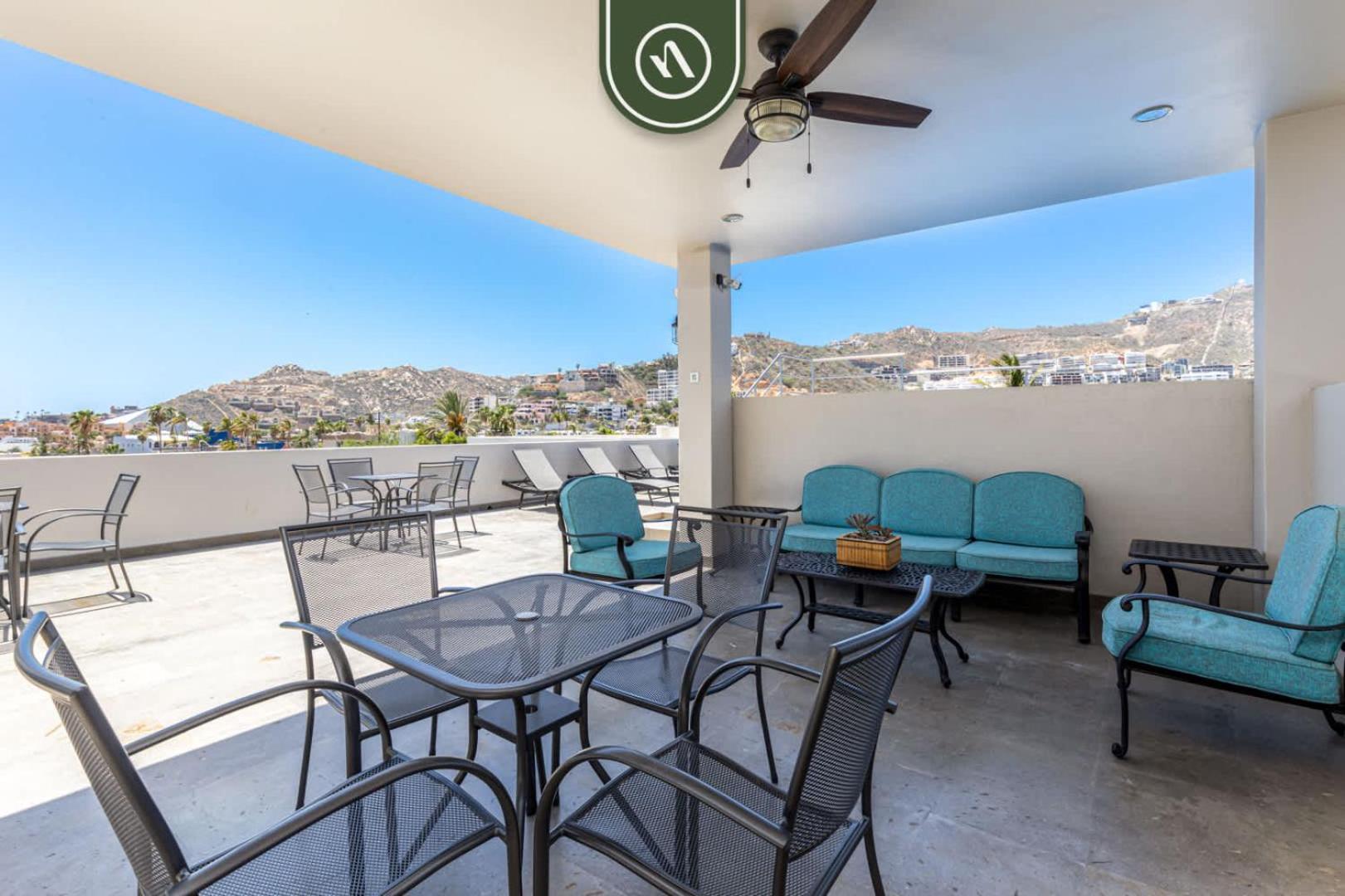 Apartment 1br With King Bed - Rooftop Pool - Near Downtown Cabo San Lucas