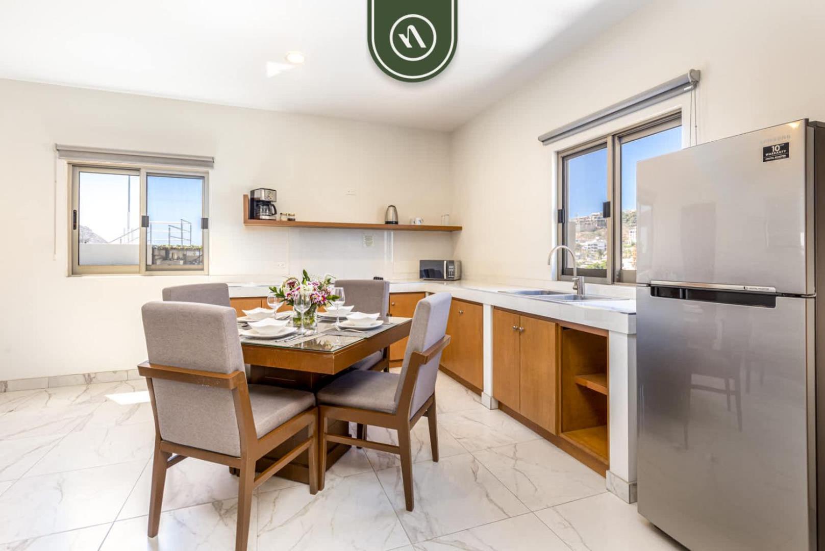 1br With King Bed - Rooftop Pool - Near Downtown Apartment