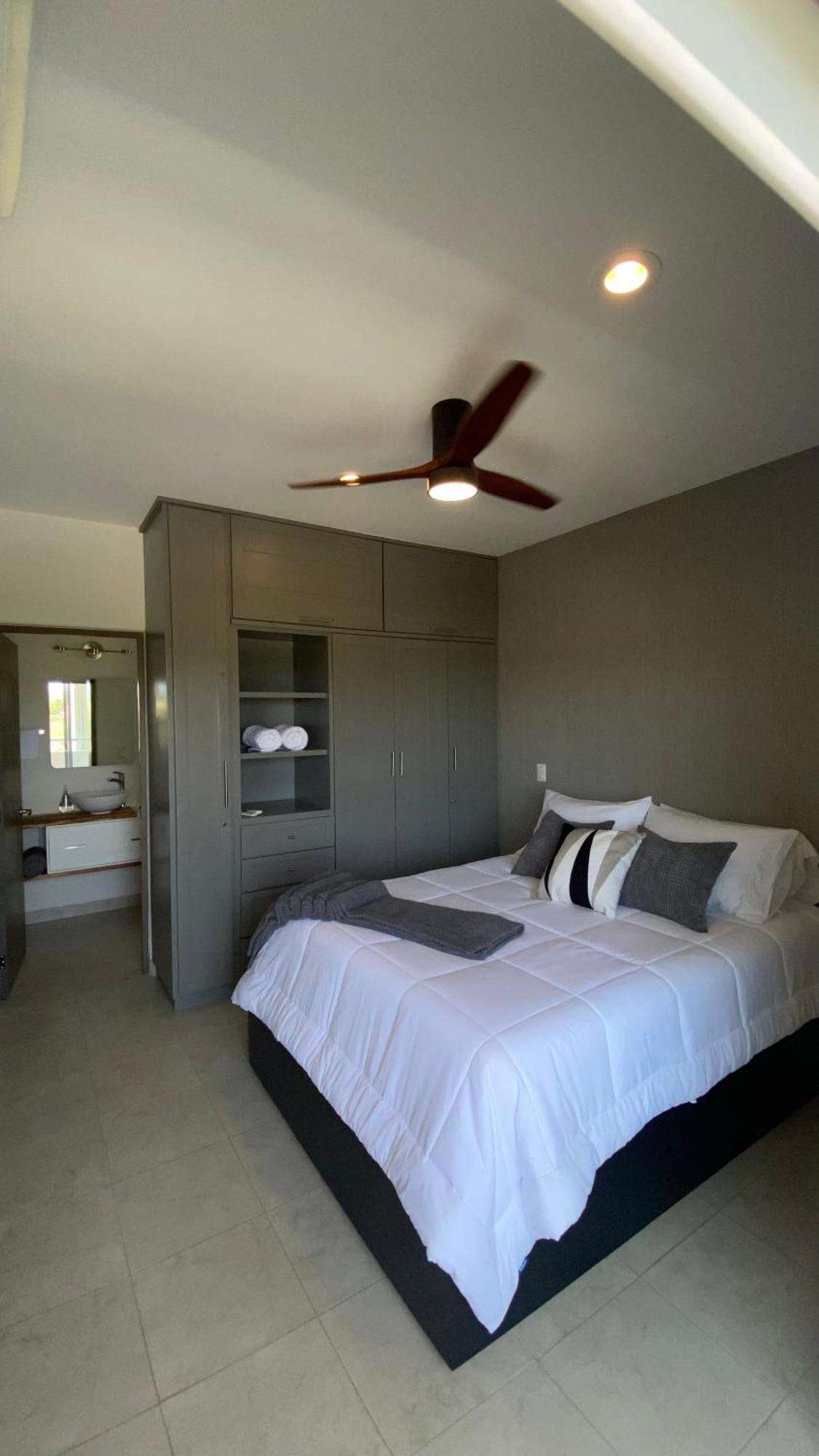 Bahia Del Tezal Ii Floor 2bd Cabo San Lucas