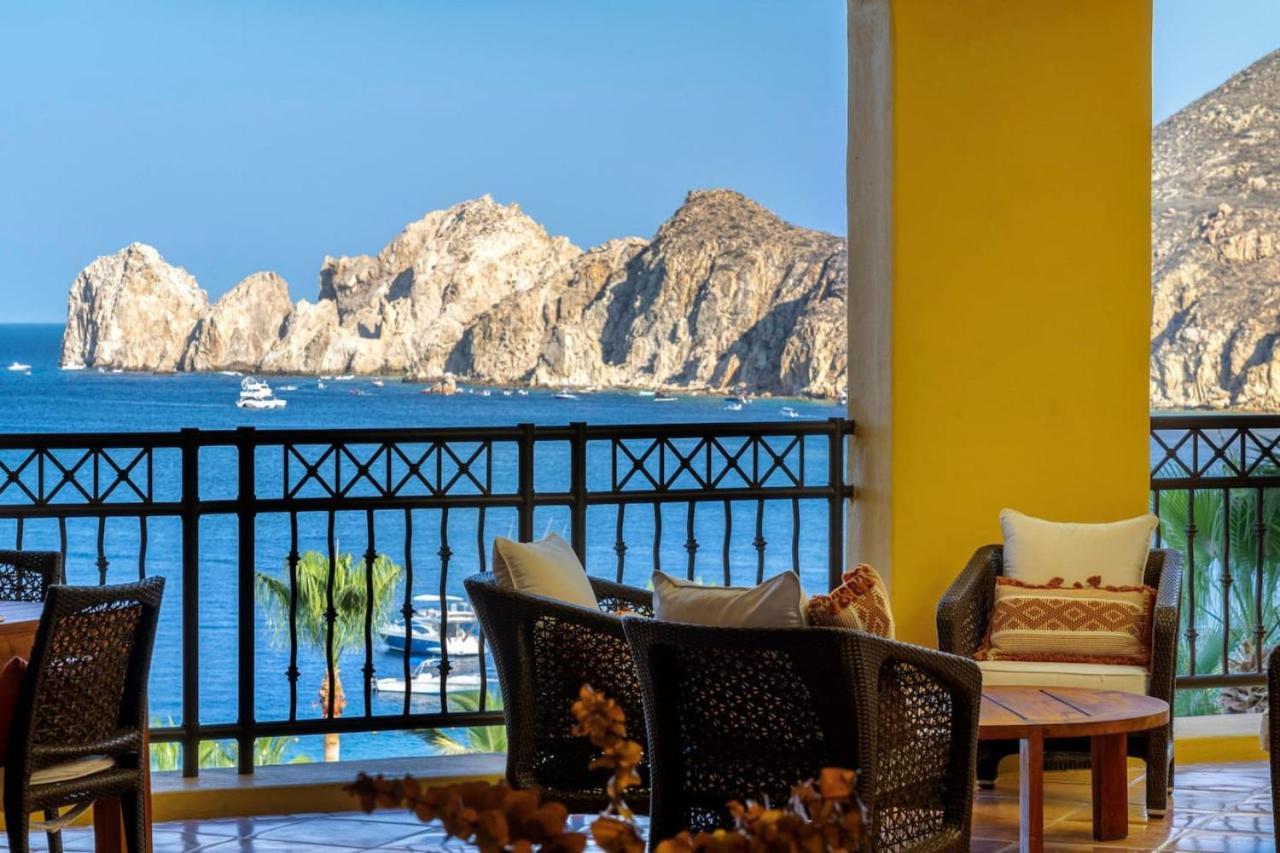 2 Bd 5-star Beachfront Hacienda *