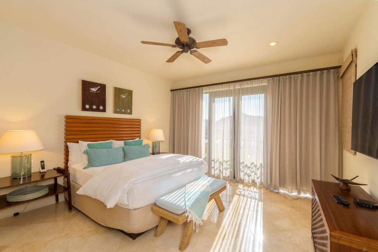 2 Bd 5-star Beachfront Hacienda * Cabo San Lucas