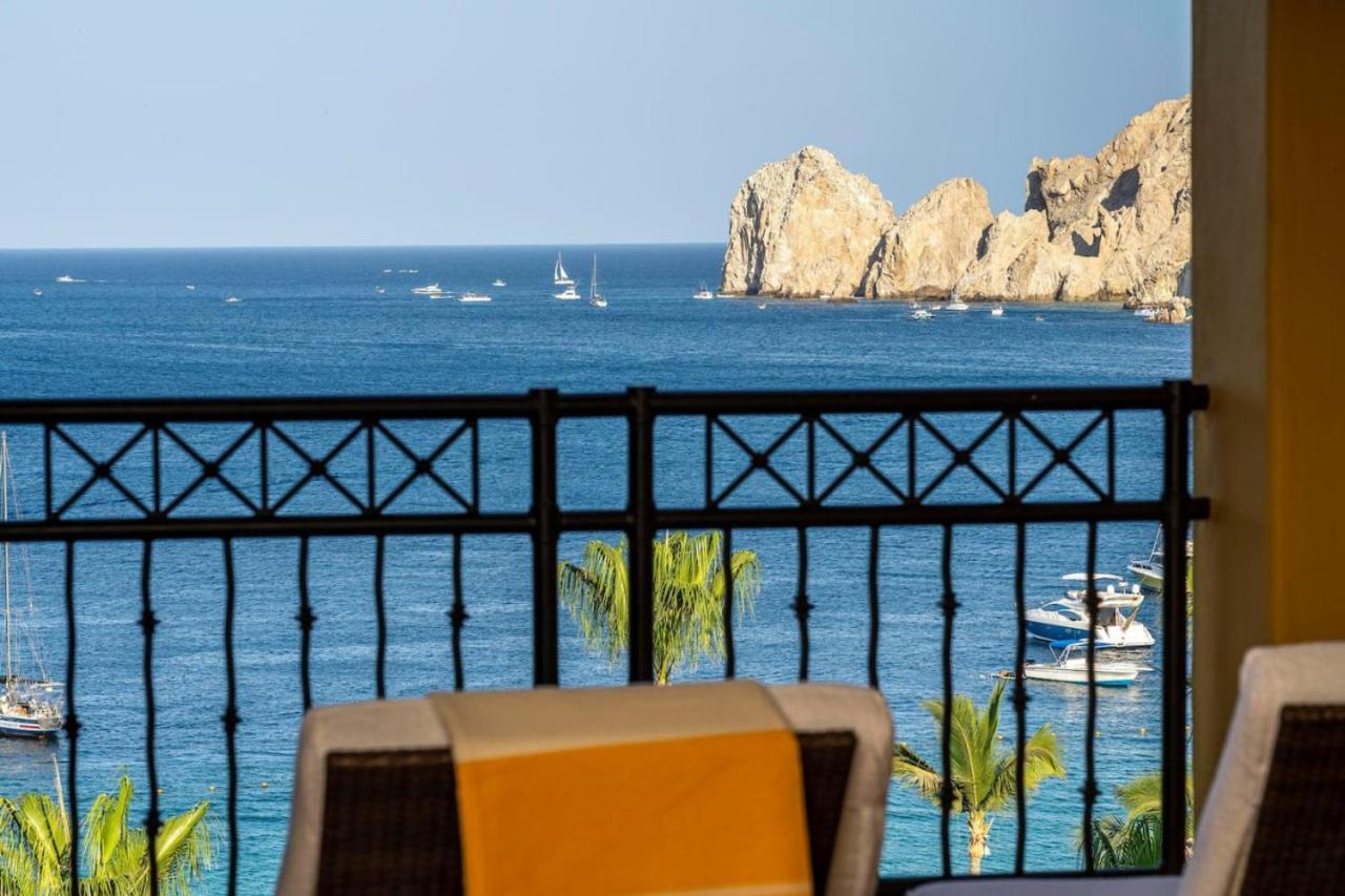 2 Bd 5-star Beachfront Hacienda Holiday home *