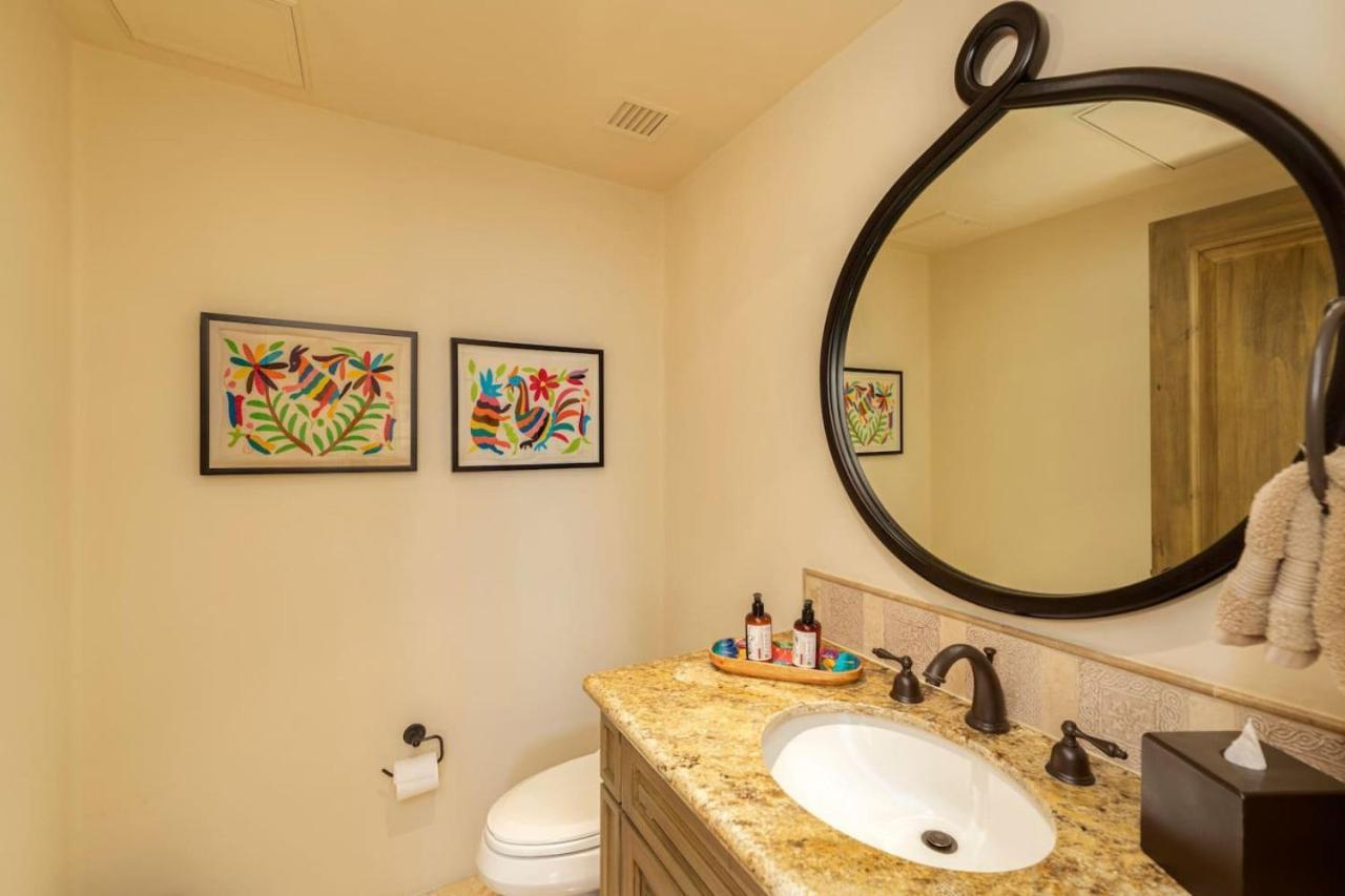 2 Bd 5-star Beachfront Hacienda Cabo San Lucas