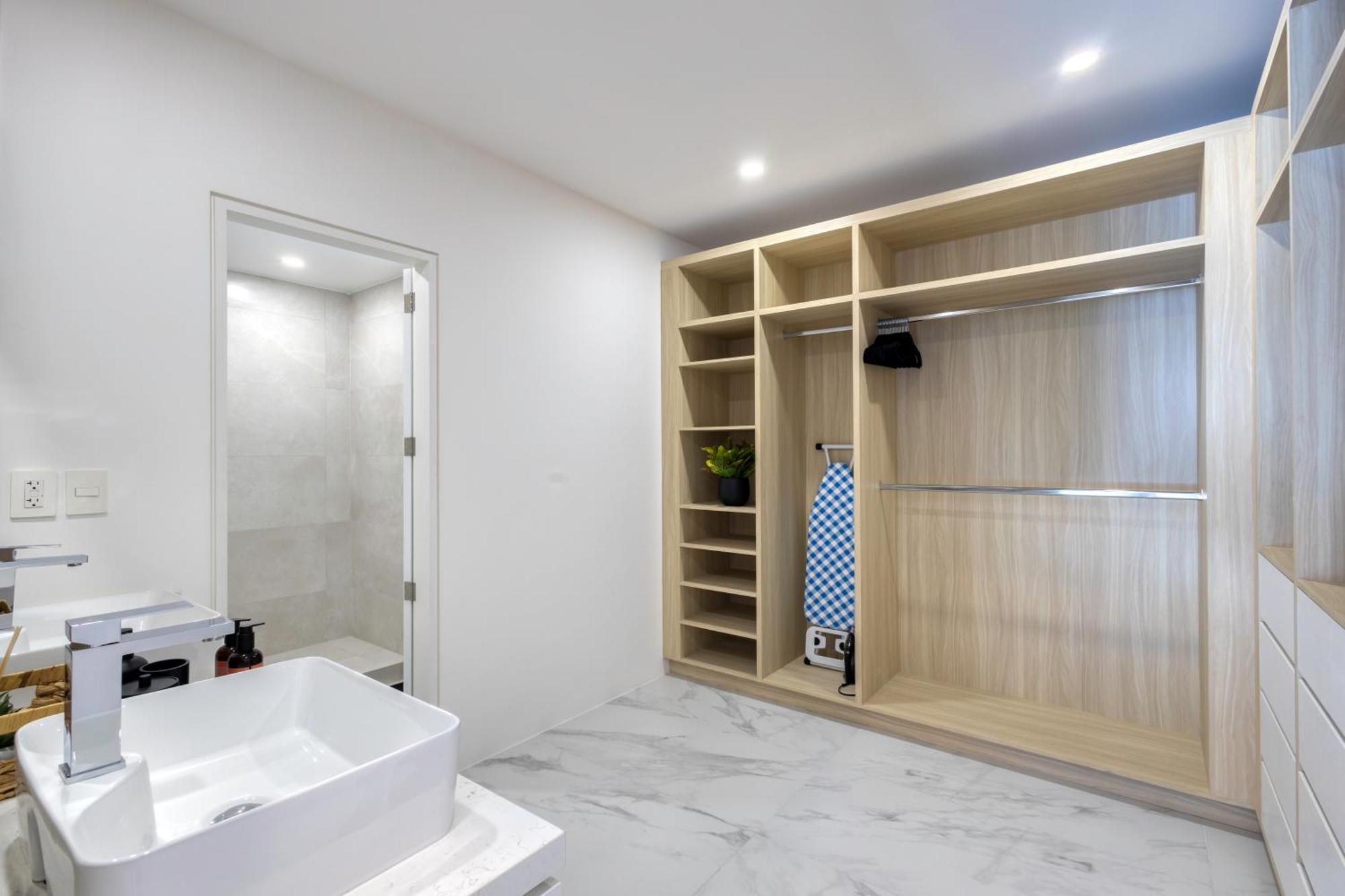 Lumina At Marea Apartment