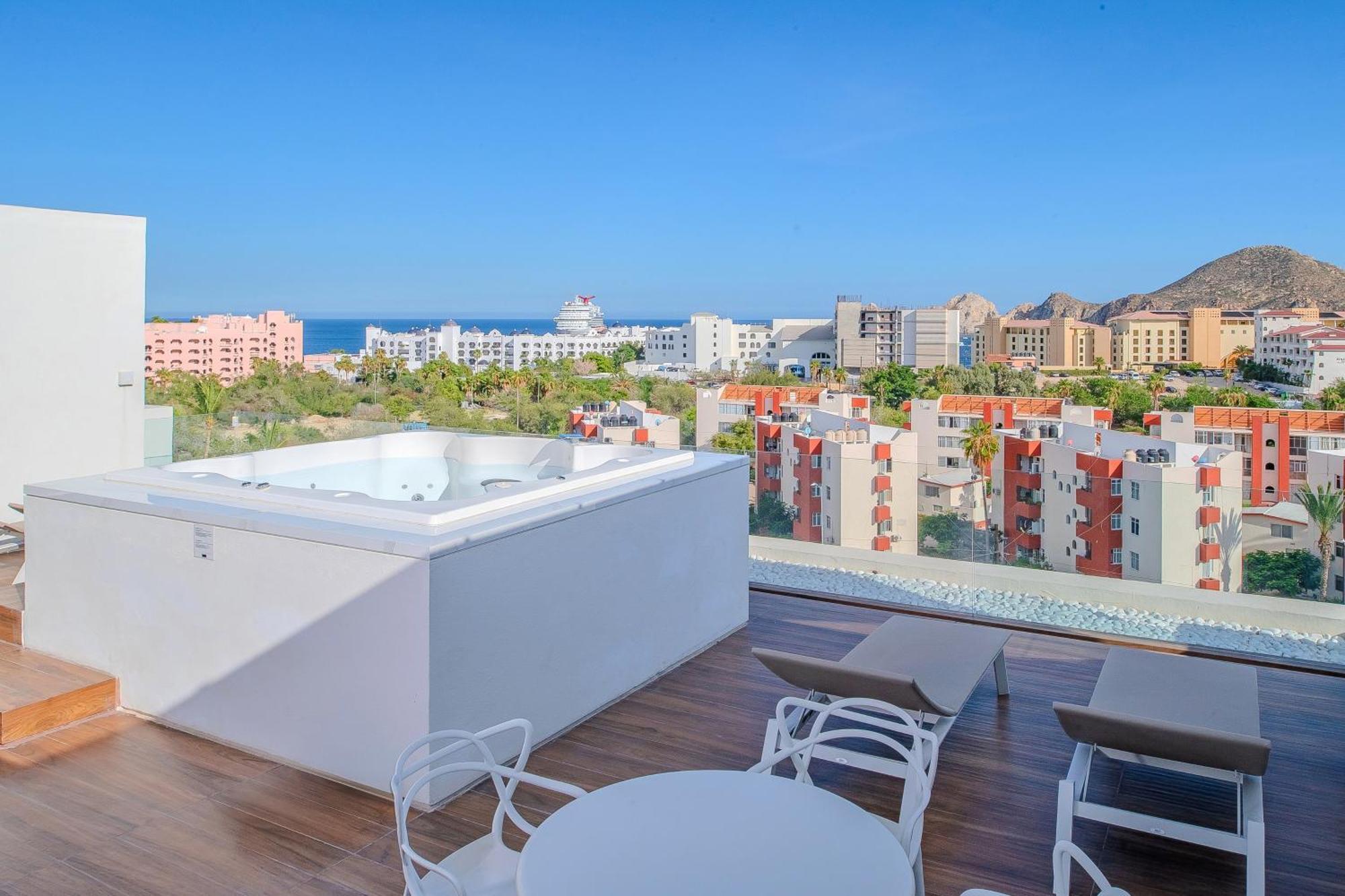 Brand New Luxury 2 Bedroom Apartment Cabo San Lucas