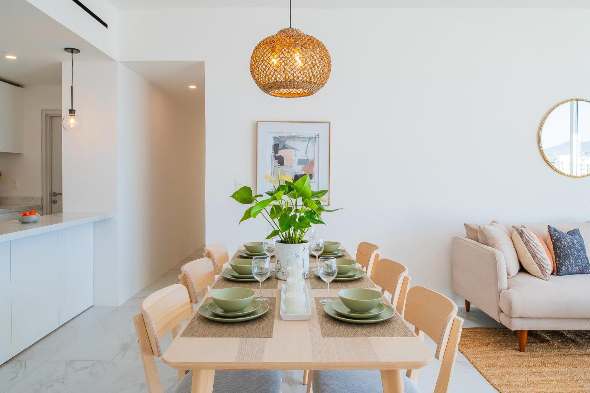 Brand New Luxury 2 Bedroom *