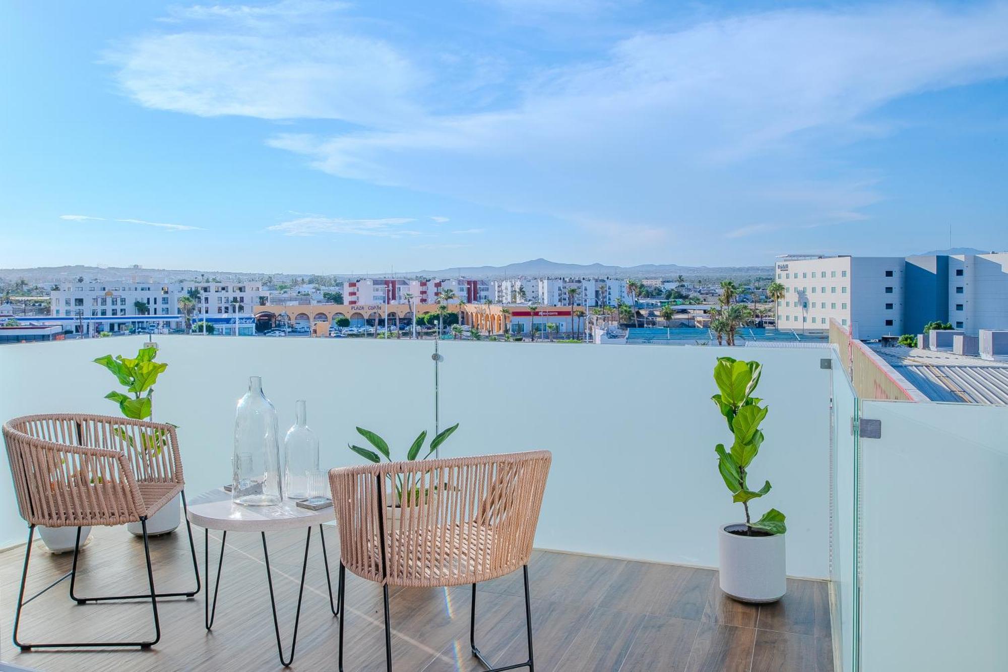 Brand New Luxury 2 Bedroom * Cabo San Lucas