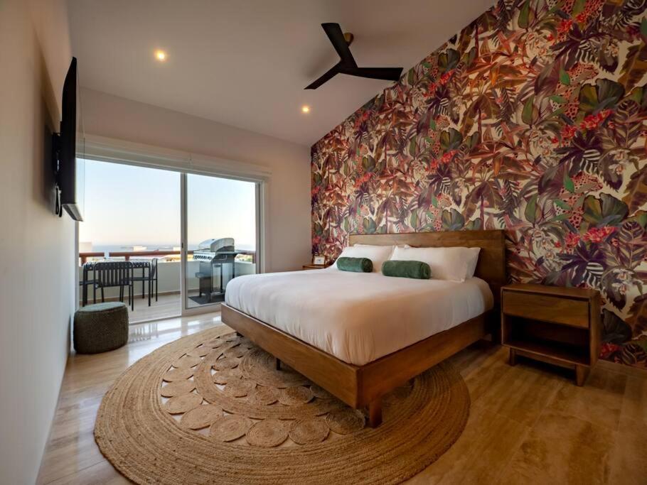 Upscale 2bdrm In Cabo