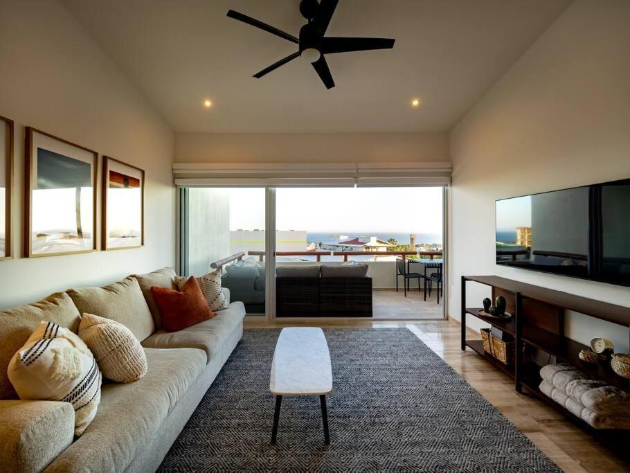 Upscale 2bdrm In Cabo *