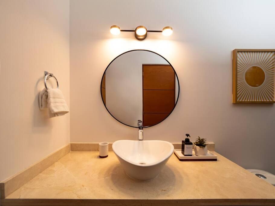 Apartment Upscale 2bdrm In Cabo *