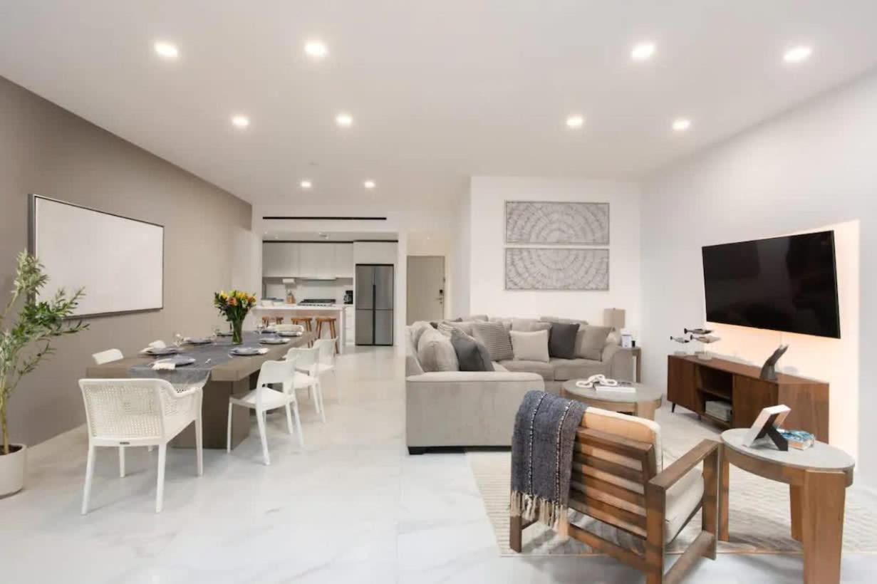 3bd Near And Marina Holiday home *