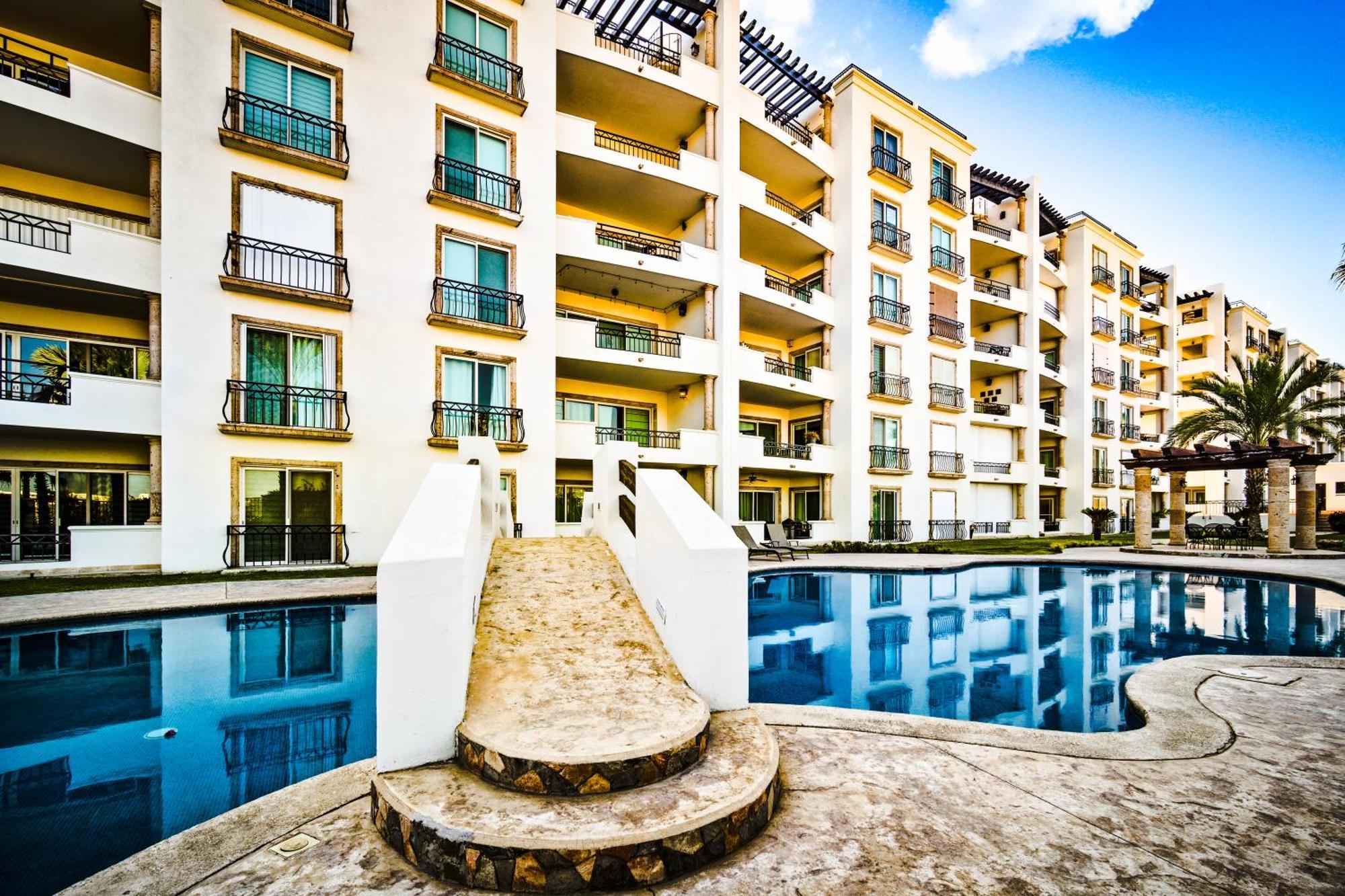 Apartamento Upgrade Your Vacation In Style-exclusive Poolside Condo!