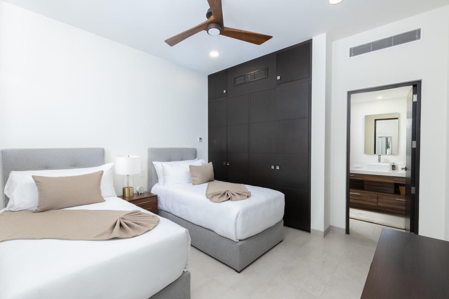 Cabo Ph Stunning Rooftop With Jacuzzi Apartment *