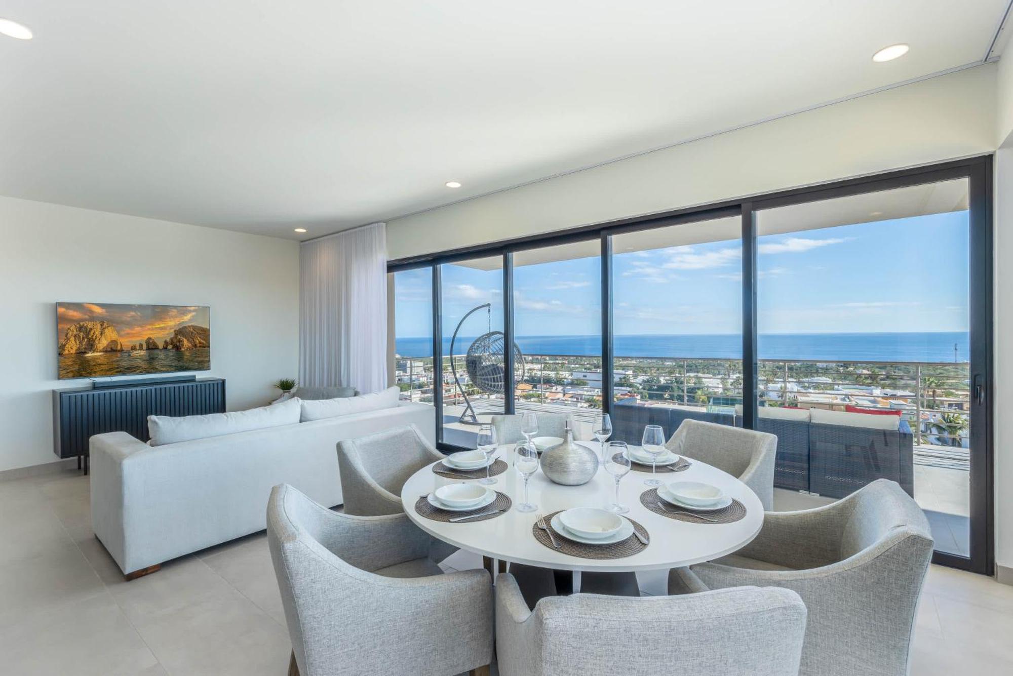 Cabo Ph Stunning Rooftop With Jacuzzi Apartment