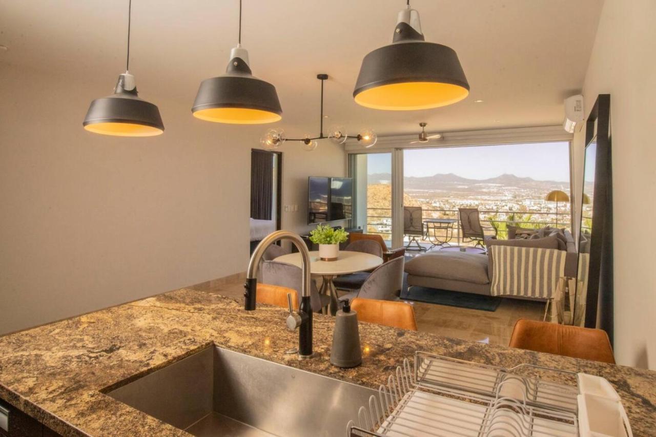 Stunning 2br Oceanview Contemporary In Cabo Holiday home Cabo San Lucas