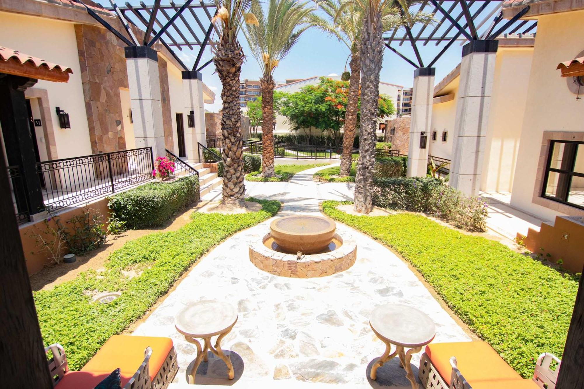 Cabo Copala - Stunning * Luxury Ocean View 2br*resort Living Holiday home