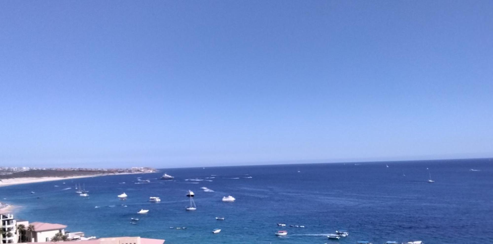 Resort Cabo Bay